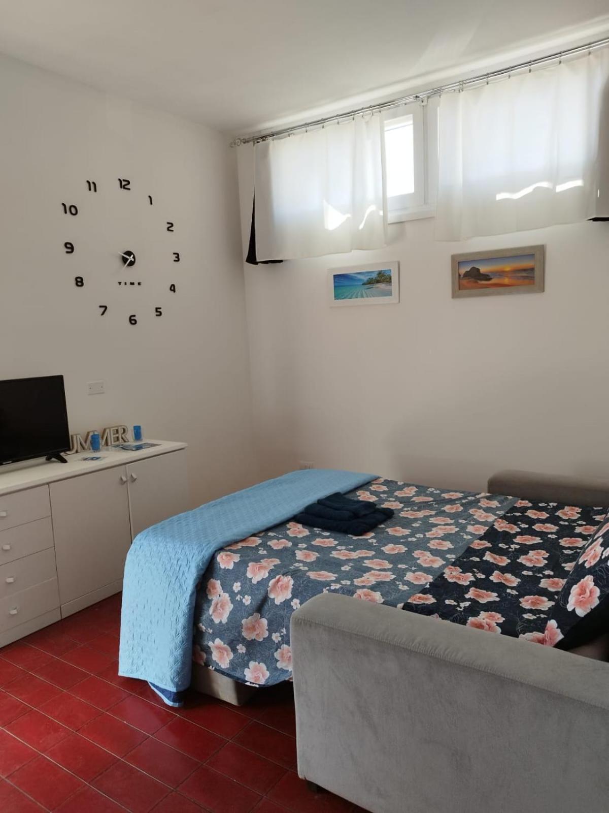 Nuovo Bilocale A 100 Mt Dal Mare Apartment ปอร์โตตอร์เรส ภายนอก รูปภาพ